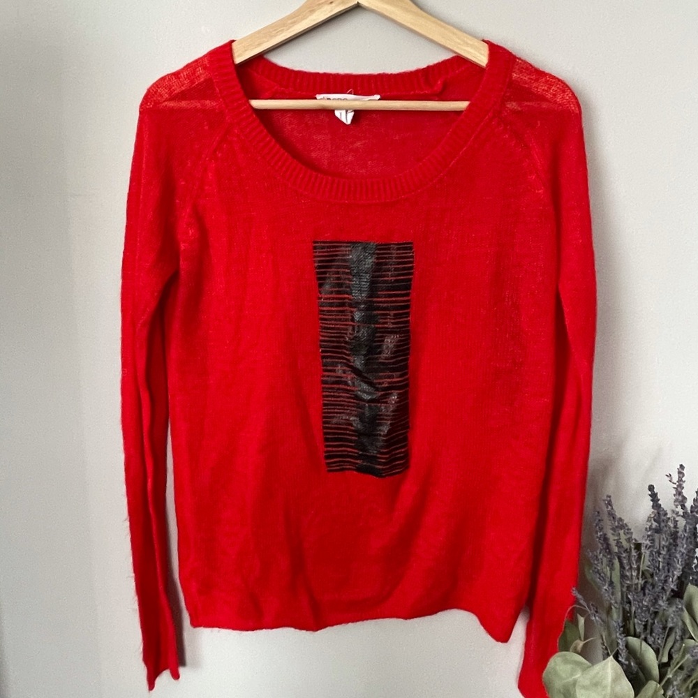 BCBG sweater
